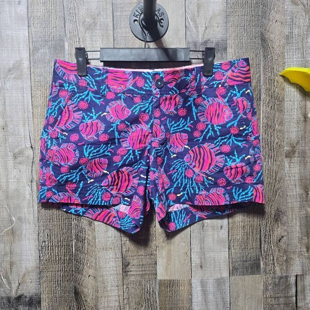 Lilly Pulitzer Womens Size 4 Bright Navy Jammin' Fish Callahan Shorts - Picture 2 of 6